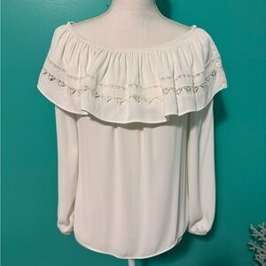 White House Black Market Cream Ruffled 3/4 Sleeve Blouse